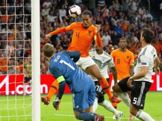 Нидерланды впервые за 16 лет обыграли Германию: видеообзоры матчей Лиги наций