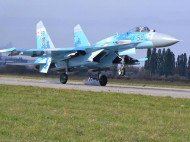 Украинские военные летчики провели учения на Донбассе: появилось яркое видео