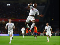 Англия нанесла Испании первое домашнее поражение за 15 лет: видеообзоры матчей Лиги наций