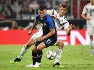 Германия впервые в истории проиграла шесть матчей в году: видеообзоры матчей Лиги наций