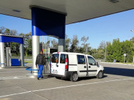 В Украине продолжает дорожать топливо: что будет с ценами на заправках