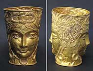 Чаша, которая долгое время была детской игрушкой в семье британского торговца металлоломом, оказалась древним персидским кубком, изготовленным из чистого золота