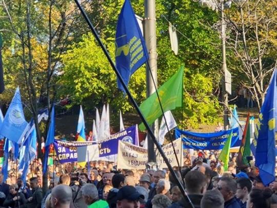 митинг в центре Киева