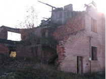 В России сироту поселили во взорванном доме: сеть шокировали фото