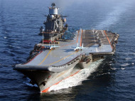 Авианосец "Адмирал Кузнецов" спровоцировал опасное ЧП с пострадавшими