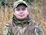 «На Донбассе боевики развешивают мины везде — на столбах, воротах домов»: потерявший ногу сапер вернулся на фронт