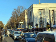 Киев заполонили авто на еврономерах: опубликованы фото и видео