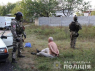 Пытался изнасиловать и застрелить: на Черниговщине вооруженный мужчина напал на девушку (фото)