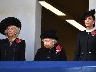  СМИ сочли, что Елизавета II публично «презентовала» следующую королеву Великобритании (фото, видео)