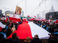 В Польшу не пустили "бандеровцев" из России: что это значит