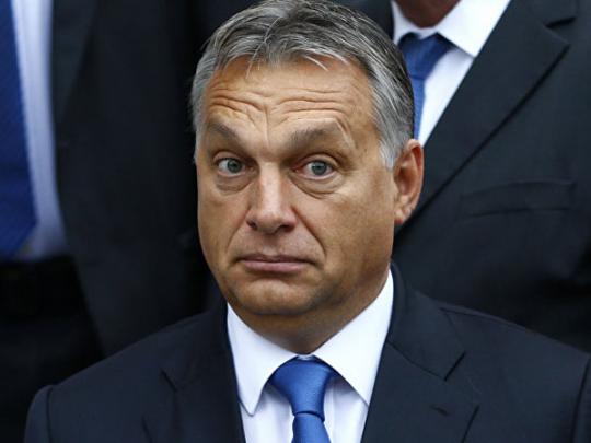 Премьер Венгрии выступил с резким заявлением о сотрудничестве с украинской властью