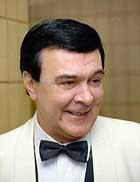 Знаменитый советский певец муслим магомаев попал в одну из московских больниц из-за проблем с сердцем