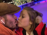 "Это отвратительно": фото Бекхэма, целующего семилетнюю дочь в губы, разделило его фанатов 