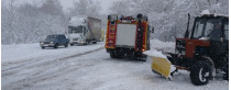 В Одесской области из снежных заносов извлечено более 20 автомобилей (фото)