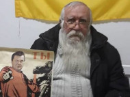 На Донбассе задержали пенсионера, расклеивавшего плакаты с Януковичем