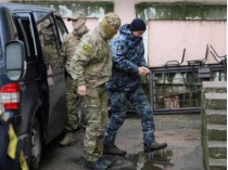 пленный украинский моряк и сотрудник ФСБ РФ