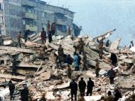 Ровно 30 лет назад землетрясение в Армении полностью разрушило 20-тысячный Спитак