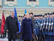 Украина будет просить НАТО увеличить свое присутствие в Черном море, — Порошенко