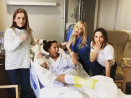 Звезда Spice Girls упала с лестницы, сломала два ребра и повредила руку (фото)