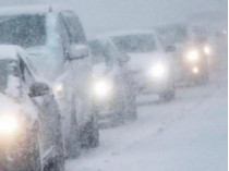 Въезд в Киев ограничат из-за снегопадов