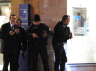 Теракт на рождественском рынке во Франции: в Страсбурге убиты два человека, более 10 ранены (фото, видео)