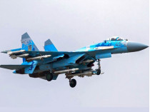 Под Житомиром разбился украинский истребитель Су-27
