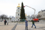 Где в Киеве в День святого Николая зажгут новогодние елки (фото) 