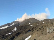 Извержение вулкана Этна сняли на видео