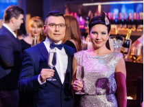 В новогоднем шоу канала «Украина» споют ABBA, Олег Винник и Верка Сердючка