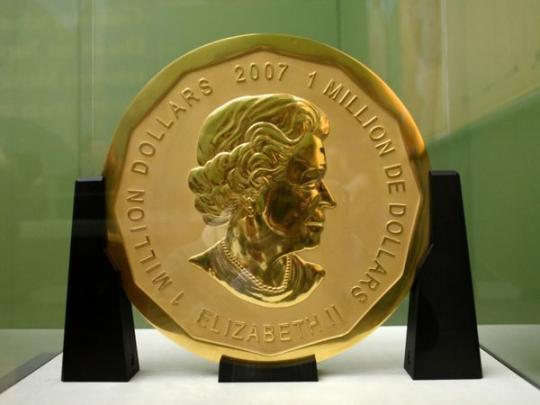 Золотая монета «Большой кленовый лист»