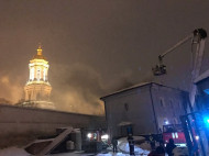 Пожар в Киево-Печерской лавре: происшествие сняли на видео с воздуха