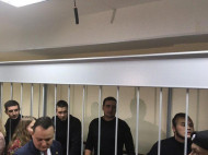 В России продлили арест раненым украинским морякам