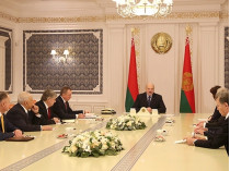 Александр Лукашенко и белорусские дипломаты