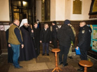 В Сумах священников УПЦ МП перепугал взрыв "боеприпаса", заряженного кукурузой