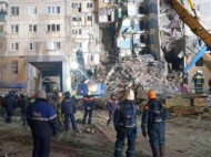 В России обрушилась стена взорванного дома: опубликовано видео