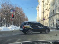 В Харькове полицейских засекли на злостном нарушении ПДД (видео)