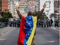 Демонстрант в Каракасе