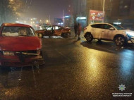 Улицы Одессы превратились в сплошной каток: счет ДТП идет на десятки, есть жертвы