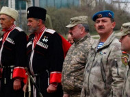 В Крыму избавляются от "личной гвардии" Аксенова