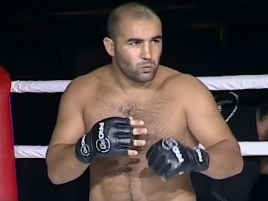 Чемпион ММА, побеждавший Хабиба, умер от острой пневмонии (видео)