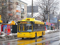 В выходные в Киеве из-за крупной аварии изменят маршруты троллейбусов