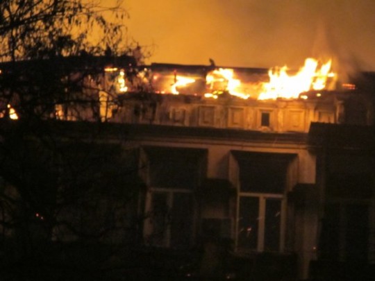 Пожар в жилом доме на Ришельевской, 11 в Одессе 