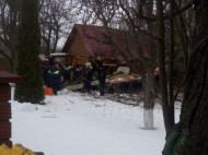 Под Москвой самолет упал на жилой дом, есть жертвы (видео)