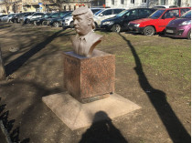 Памятник Трампу в Одессе
