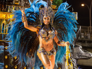 В Рио-де-Жанейро открывается карнавал (красочные фото)