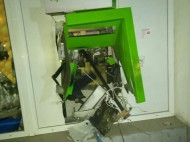 В Запорожье взорвали банкомат: фото с места ЧП