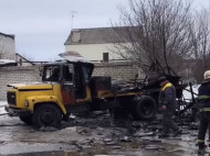 В Харькове взорвалось авто коммунальщиков, есть погибший: видео с места ЧП