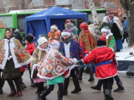 Безудержное веселье: в сети показали фото ярмарки в Луганске