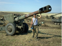 Орудие 122 мм на Донбассе