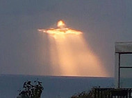 "Предвестник Армагеддона": итальянцев напугал солнечный образ Иисуса Христа в небе (фото)